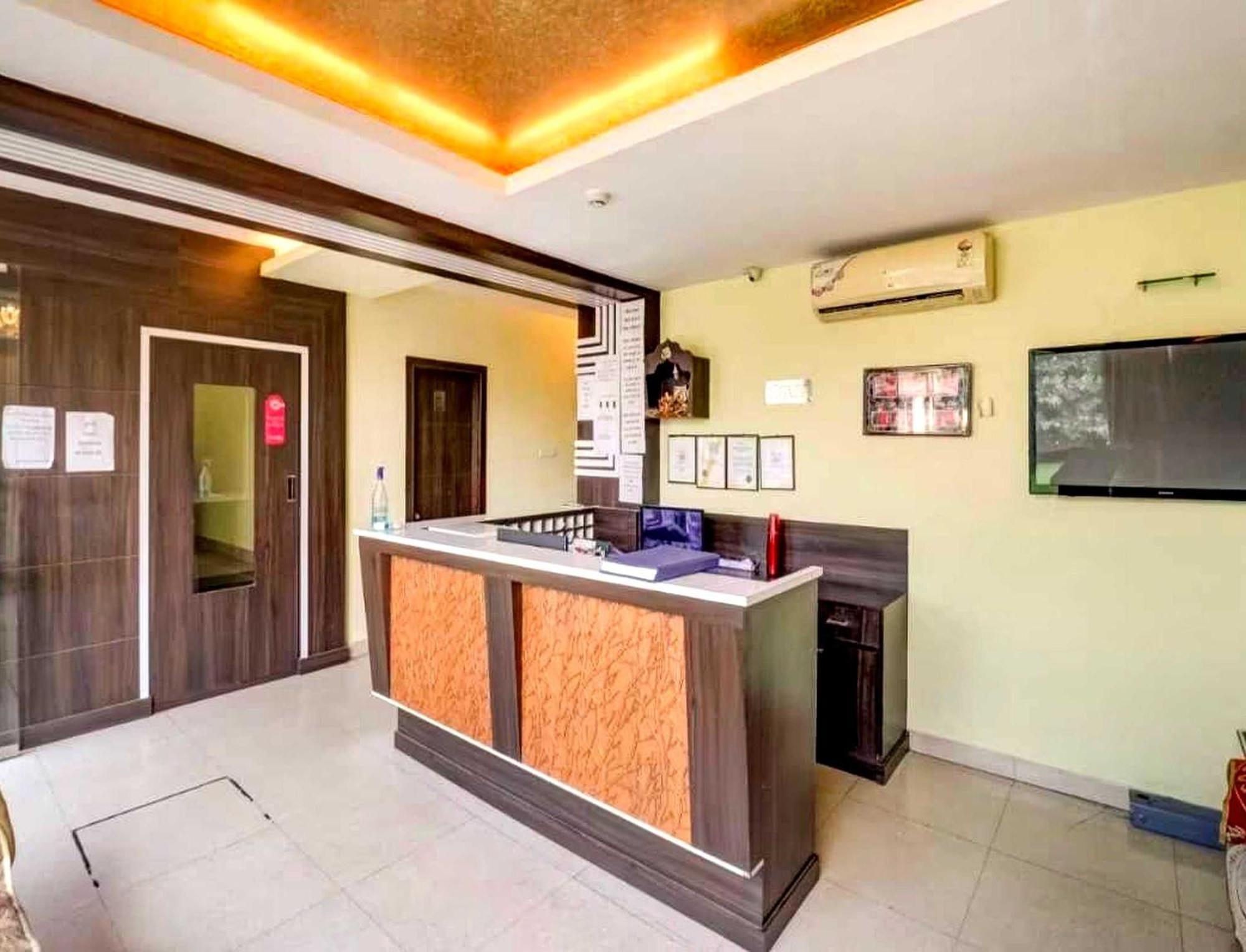 Collection O Hotel Kashi Inn Varanasi Ngoại thất bức ảnh